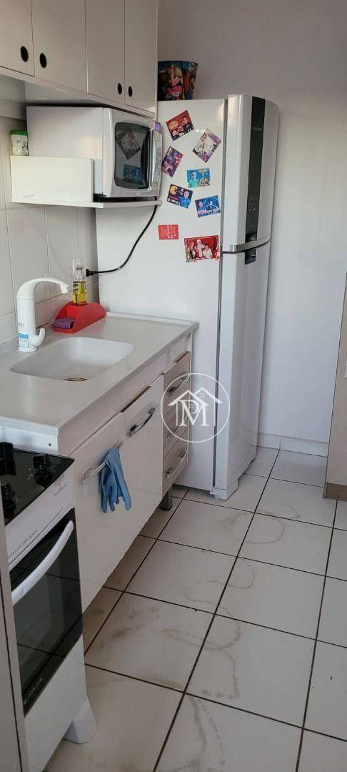 Apartamento à venda com 2 quartos, 47m² - Foto 2