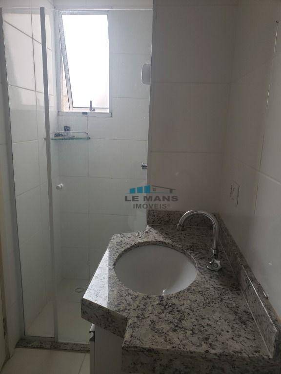 Apartamento à venda e aluguel com 3 quartos, 70m² - Foto 15