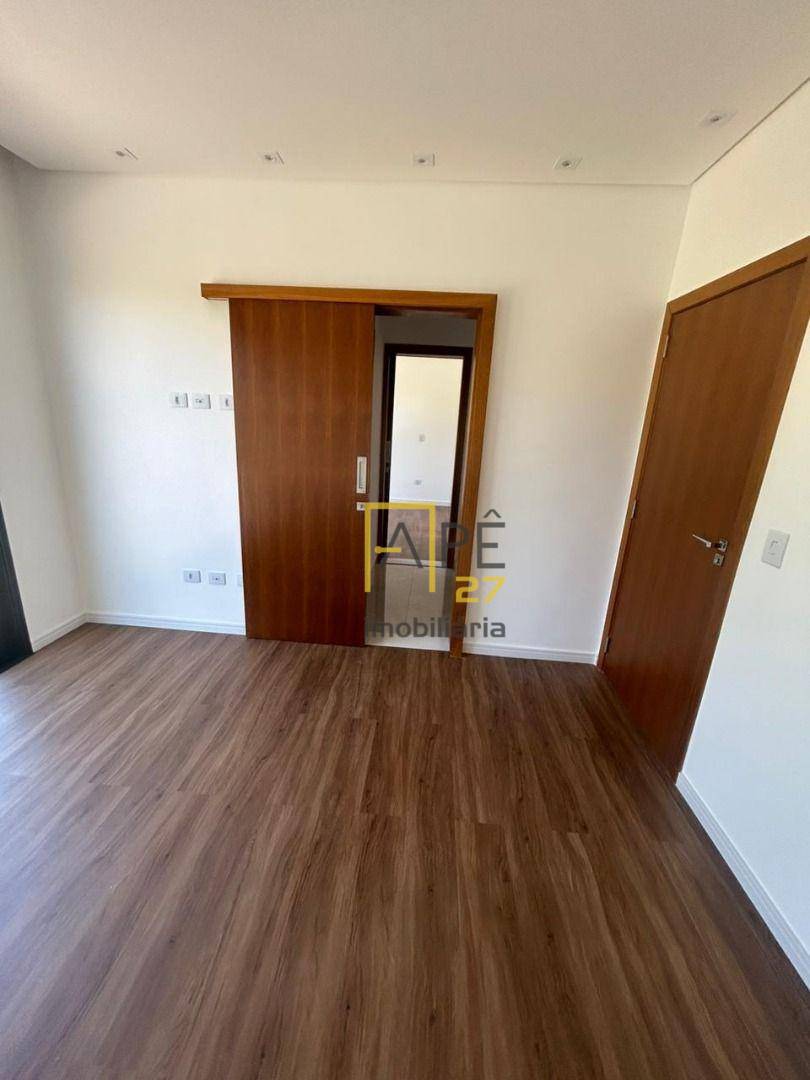 Sobrado à venda com 4 quartos, 340m² - Foto 31