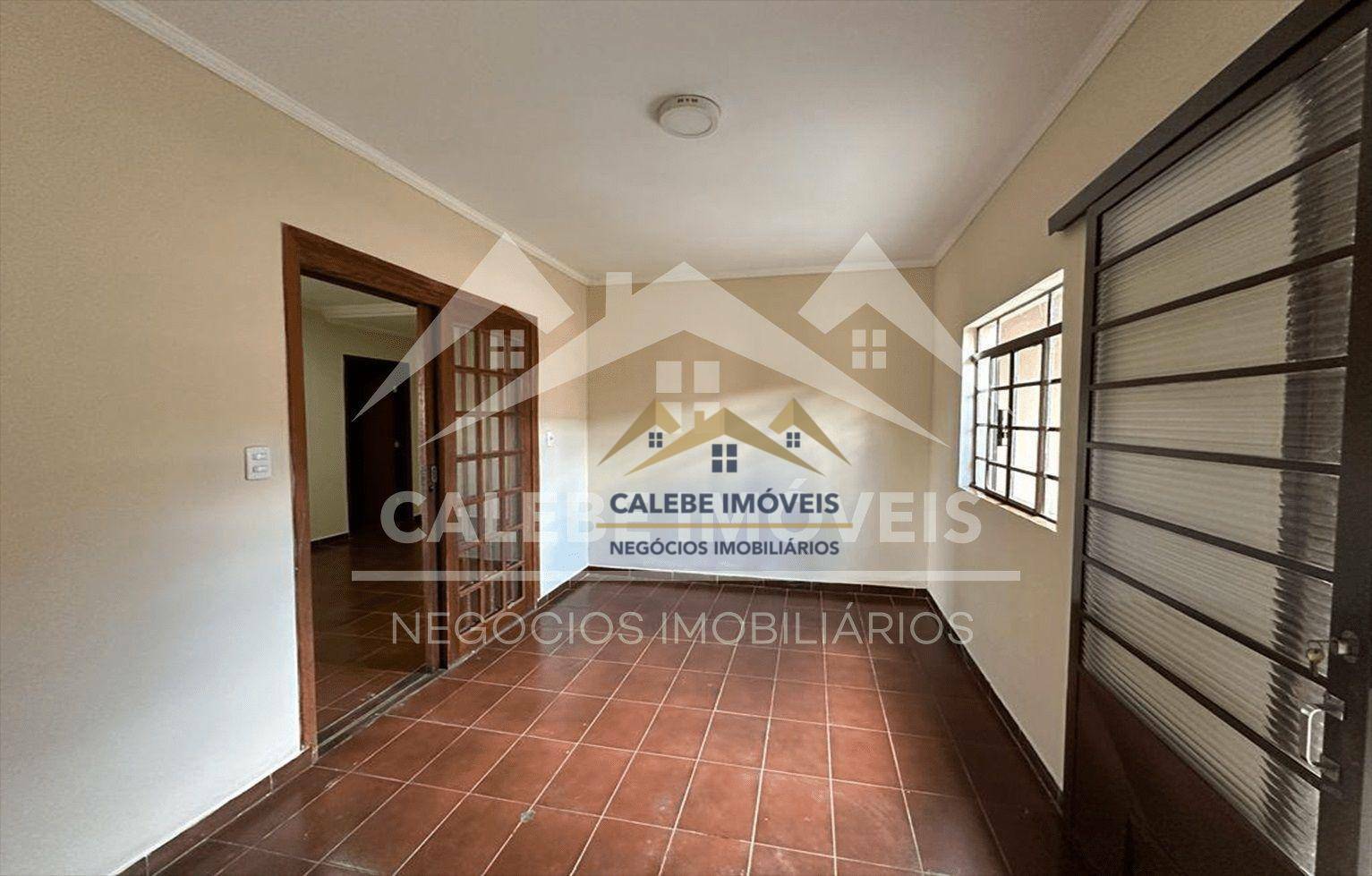 Casa à venda com 2 quartos, 80m² - Foto 5