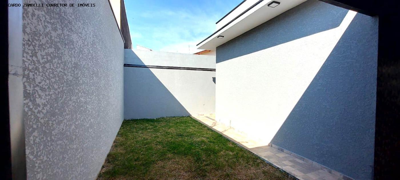 Casa à venda com 3 quartos, 250m² - Foto 8