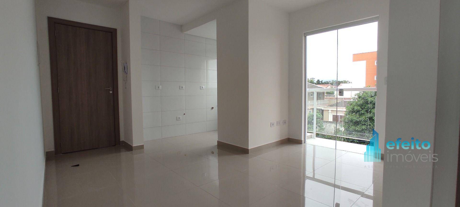 Apartamento à venda com 2 quartos, 42m² - Foto 2