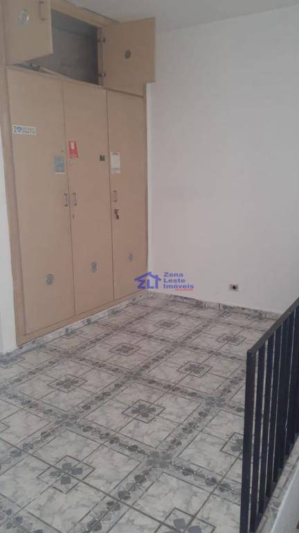 Casa à venda com 4 quartos, 200m² - Foto 24