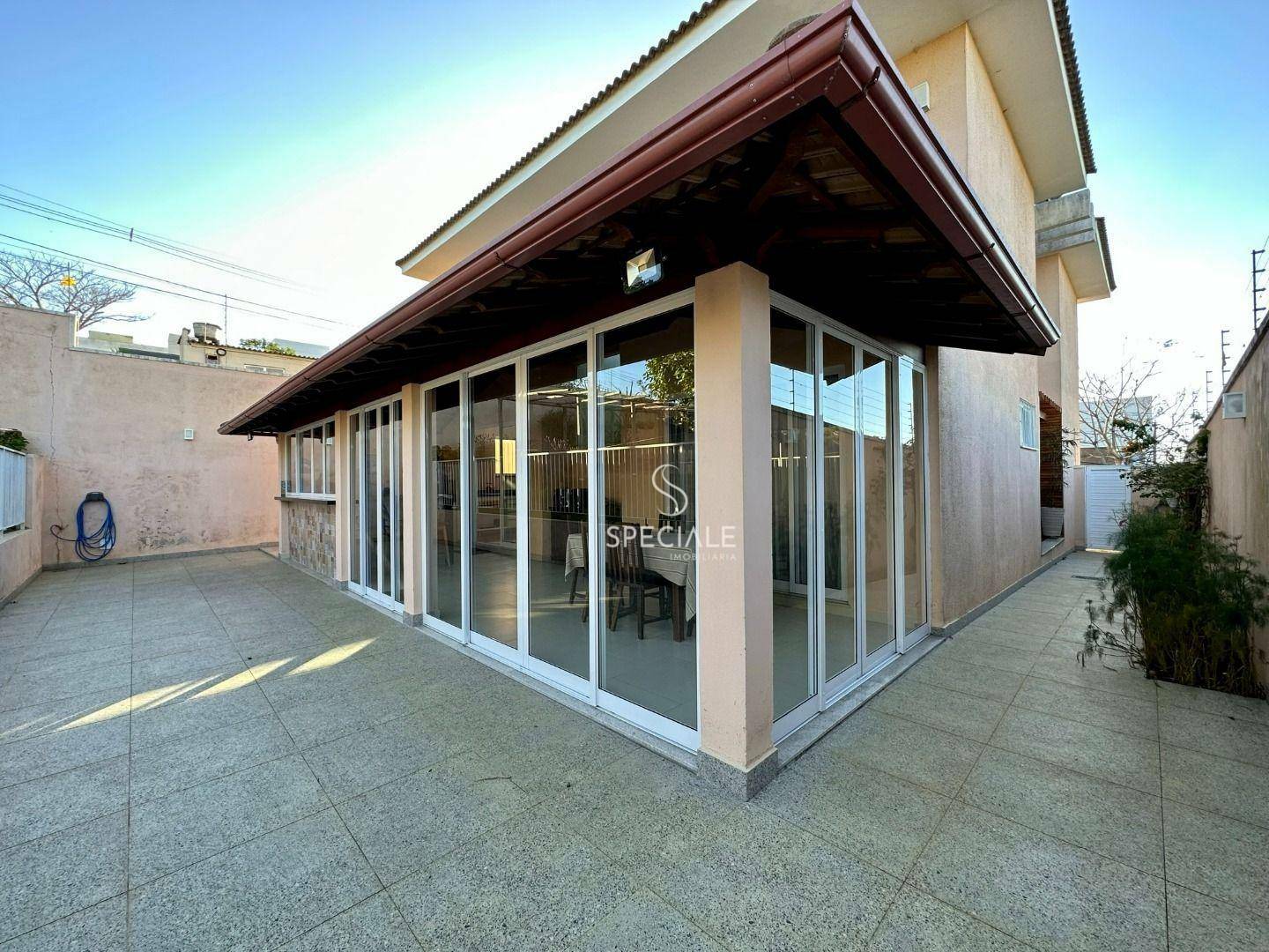 Casa de Condomínio à venda com 4 quartos, 230m² - Foto 35