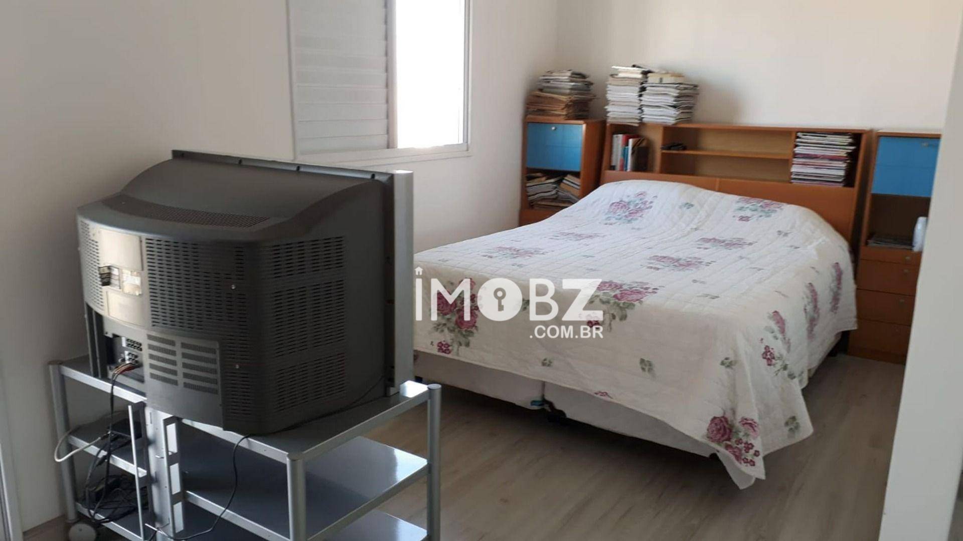 Apartamento à venda com 4 quartos, 197m² - Foto 8