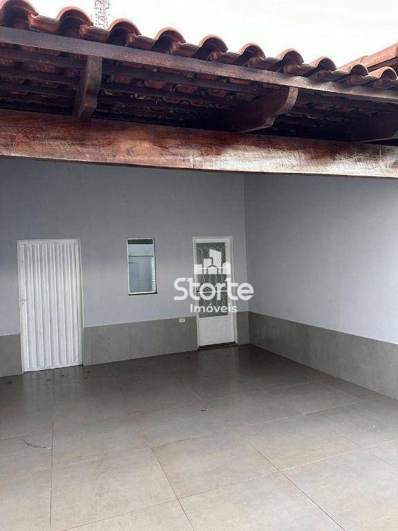 Casa à venda com 3 quartos, 105m² - Foto 15