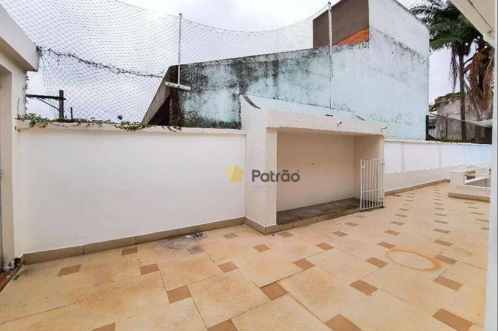 Casa à venda e aluguel com 5 quartos, 500m² - Foto 20