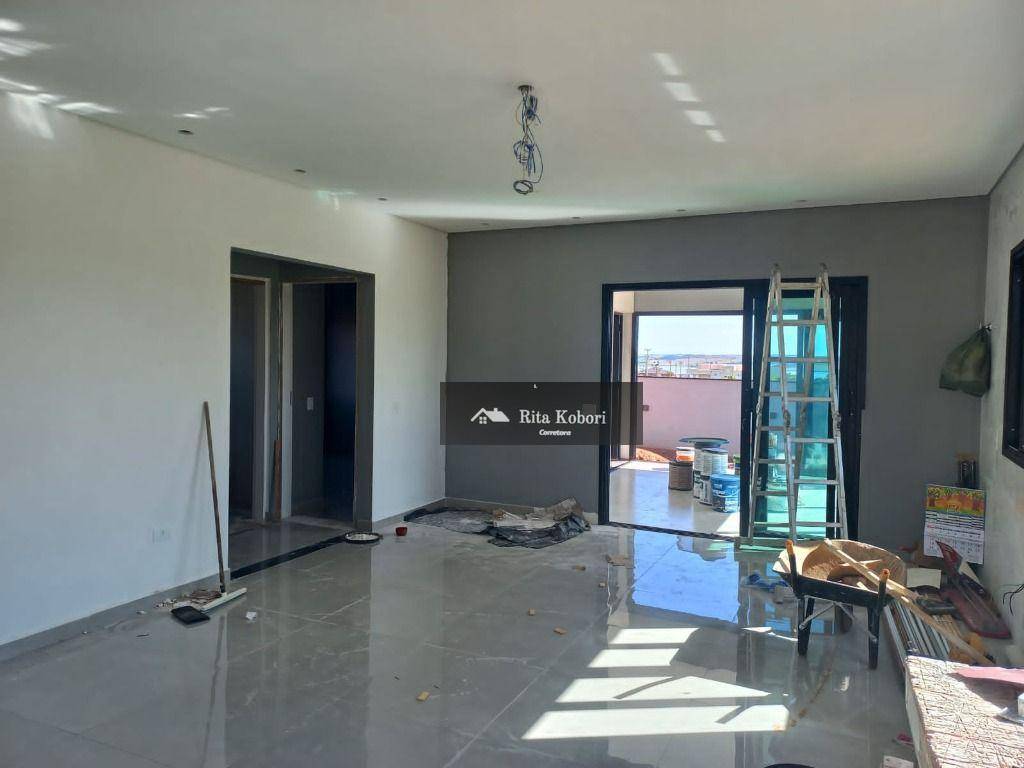 Casa à venda com 3 quartos, 150m² - Foto 3