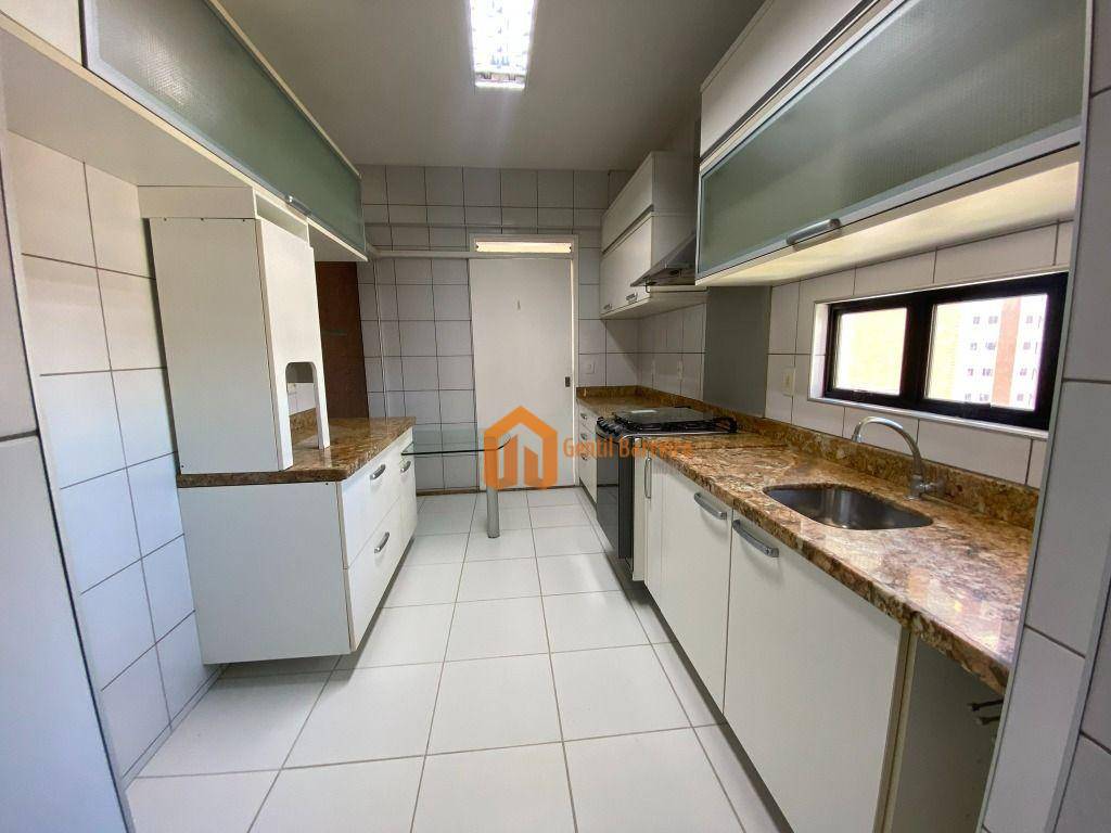 Apartamento à venda com 2 quartos, 155m² - Foto 6