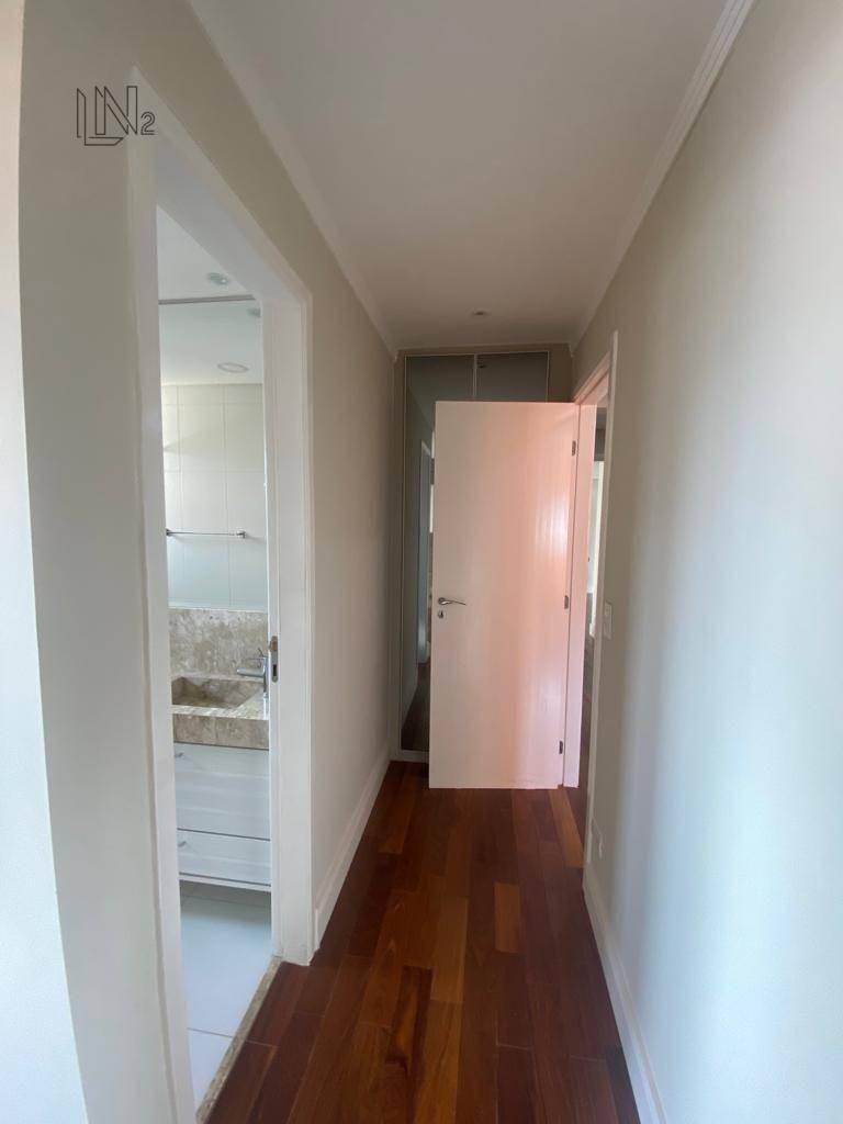 Apartamento à venda com 3 quartos, 127m² - Foto 21