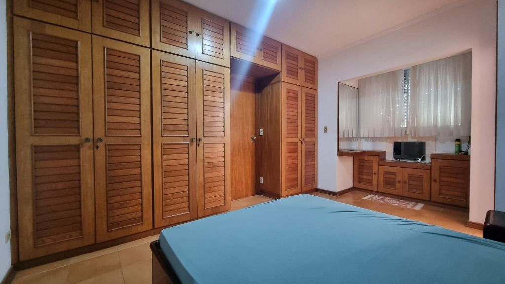 Apartamento à venda com 3 quartos, 140m² - Foto 7