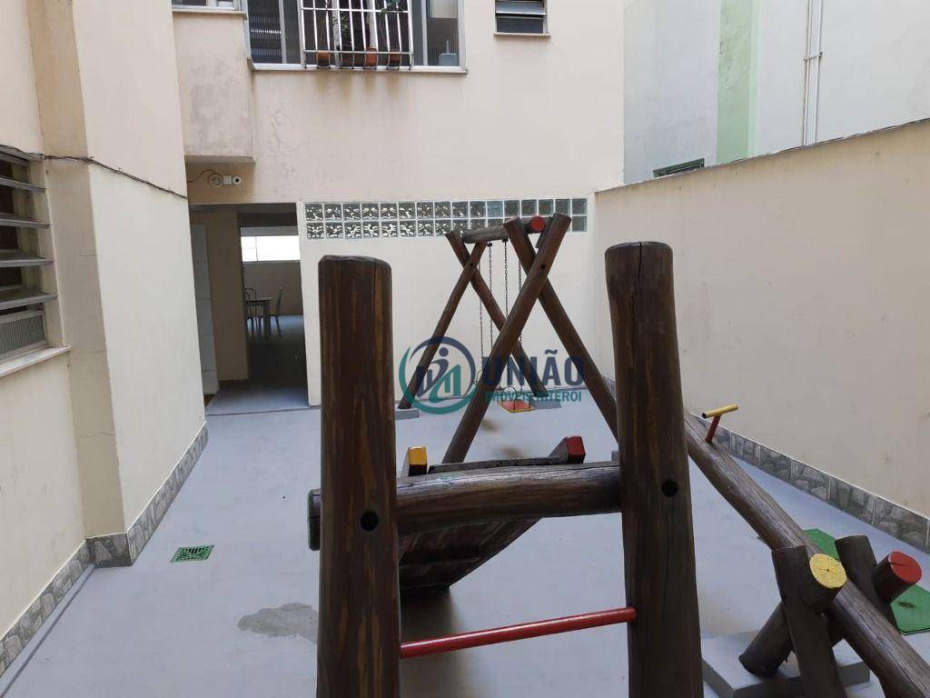 Apartamento à venda com 2 quartos, 120m² - Foto 22