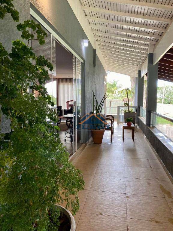 Chácara à venda com 5 quartos, 833m² - Foto 22