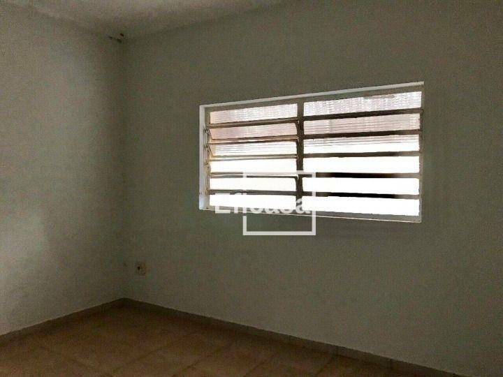 Casa à venda com 3 quartos, 195m² - Foto 18