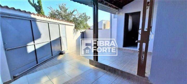 Casa, 3 quartos, 140 m² - Foto 4