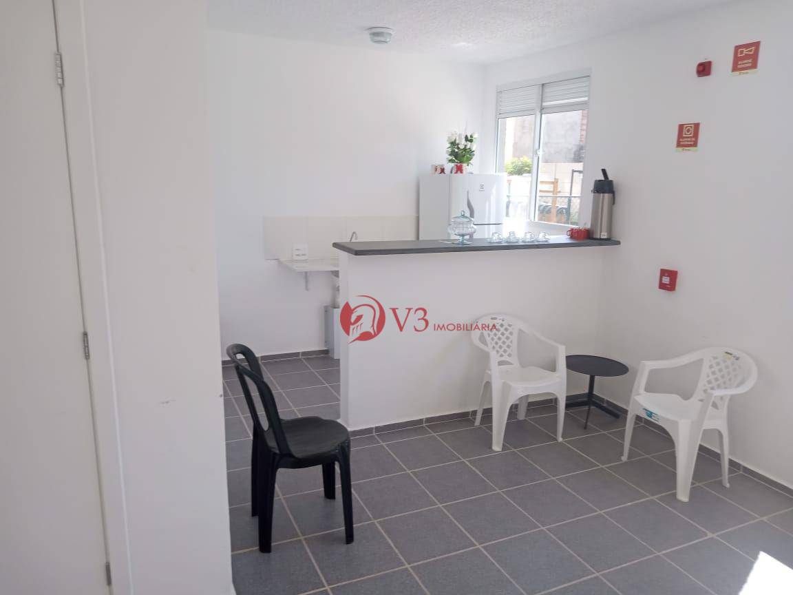 Apartamento à venda e aluguel com 2 quartos, 44m² - Foto 2