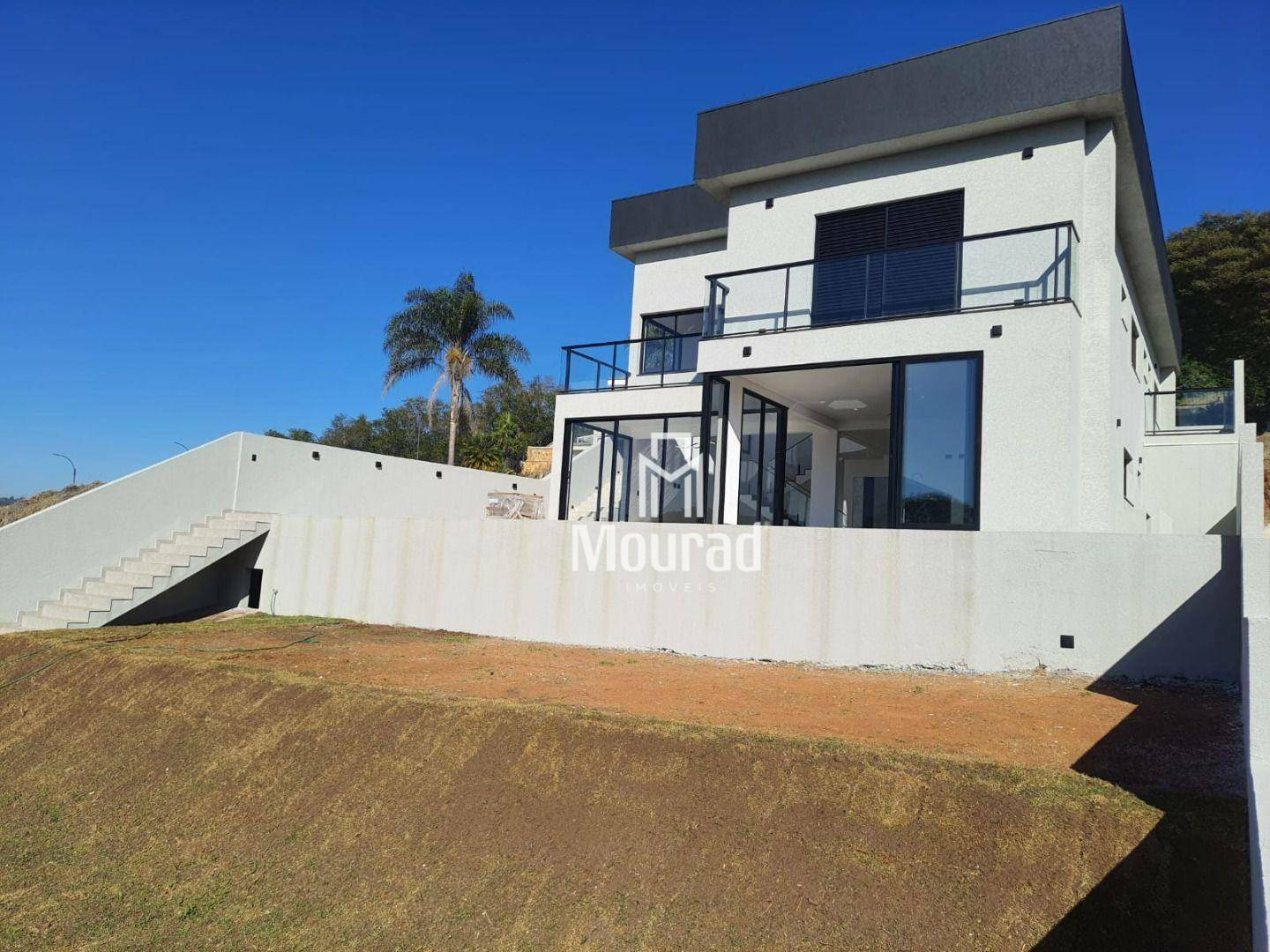 Casa de Condomínio à venda com 3 quartos, 239m² - Foto 2