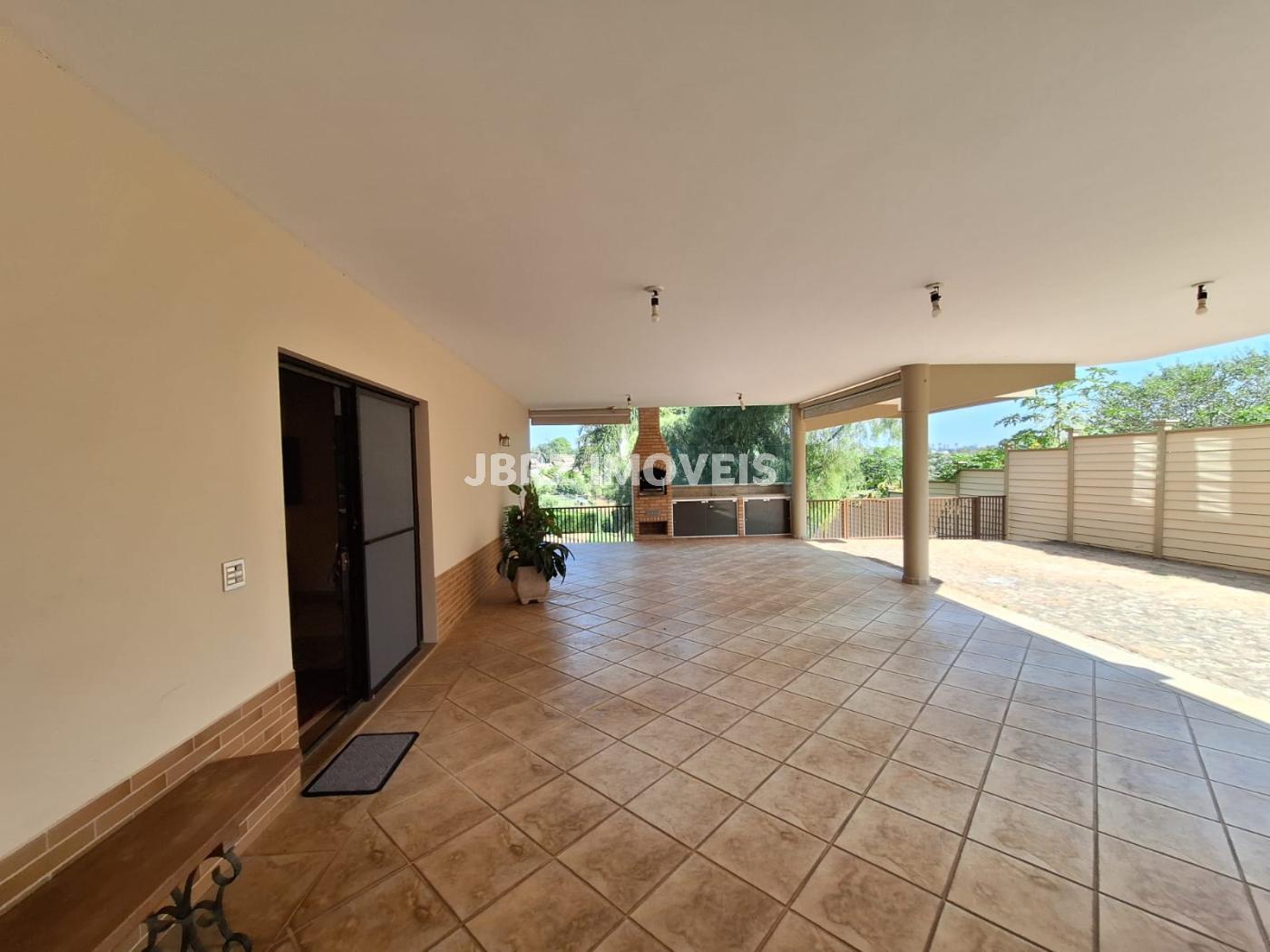 Fazenda à venda com 5 quartos, 2500m² - Foto 9