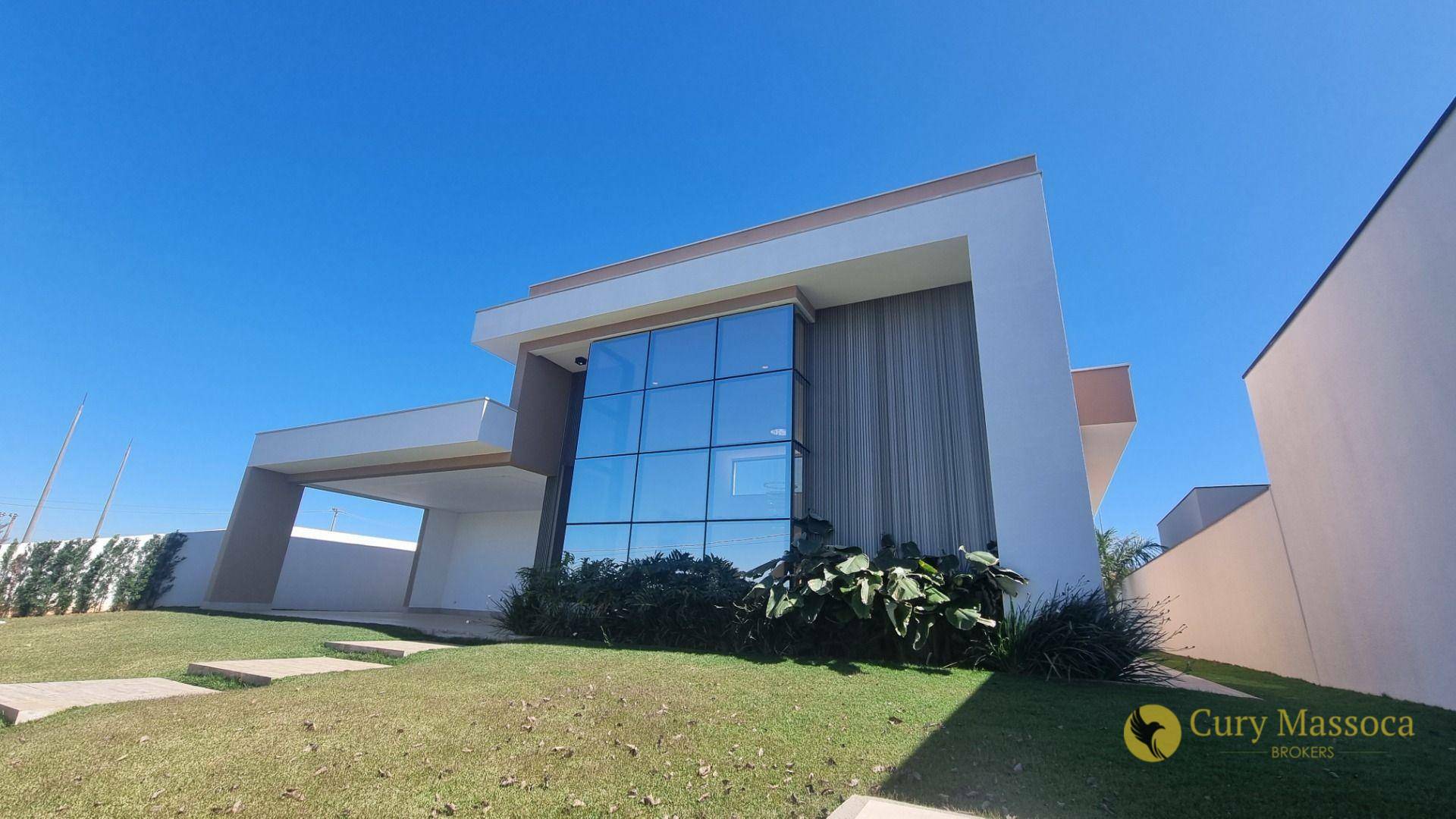 Casa de Condomínio à venda com 3 quartos, 288m² - Foto 2