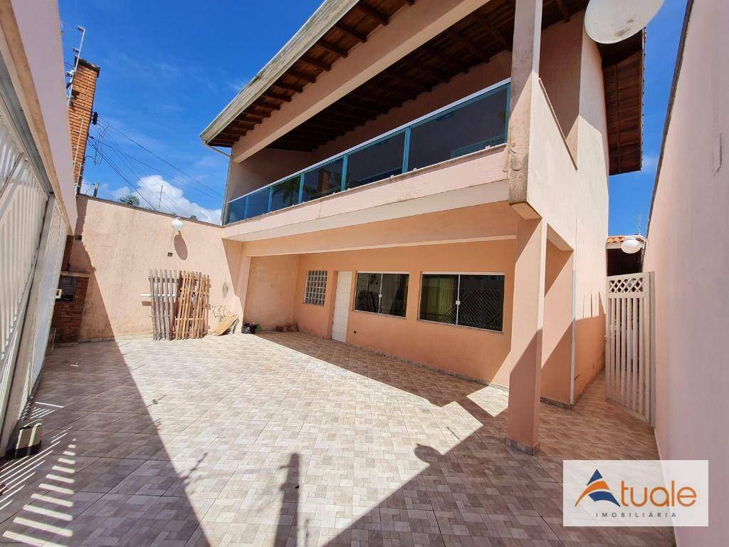 Casa à venda com 5 quartos, 114m² - Foto 1