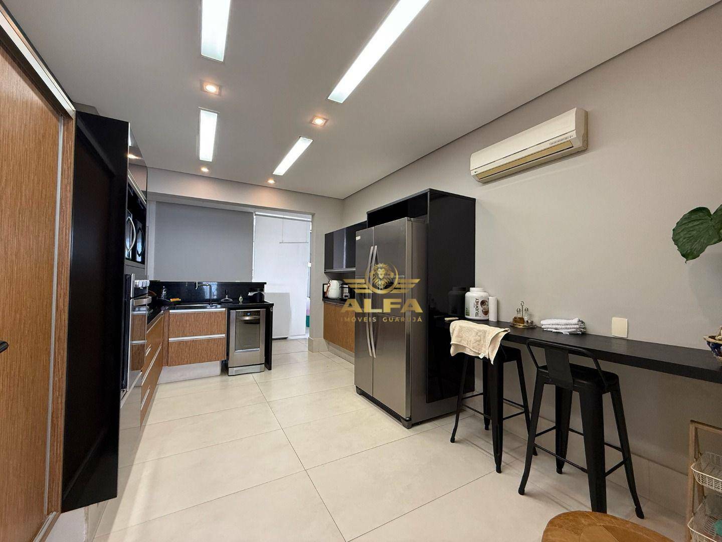 Apartamento à venda com 3 quartos, 255m² - Foto 30