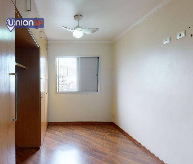 Apartamento à venda com 2 quartos, 68m² - Foto 5