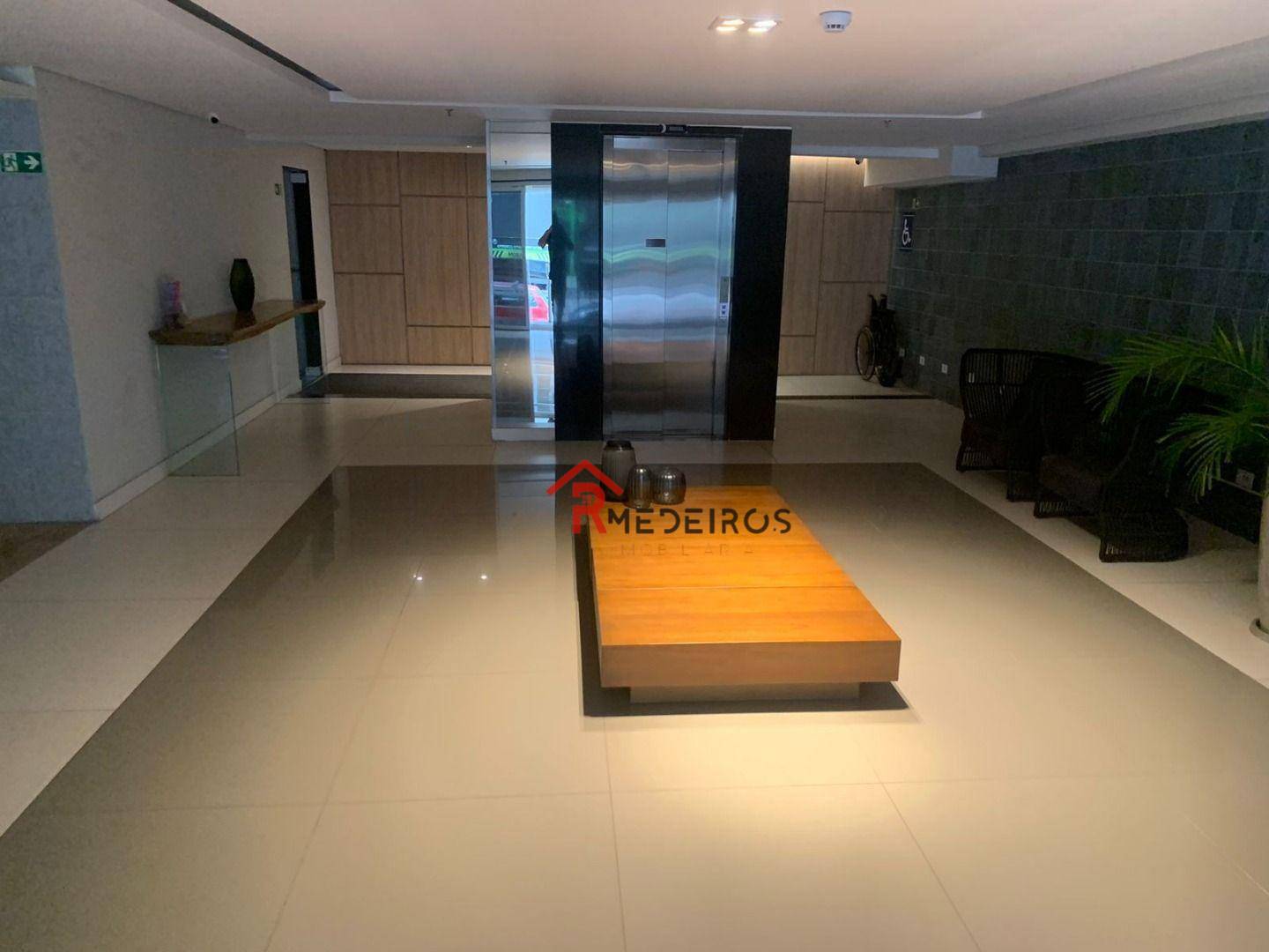 Apartamento à venda com 3 quartos, 138m² - Foto 8