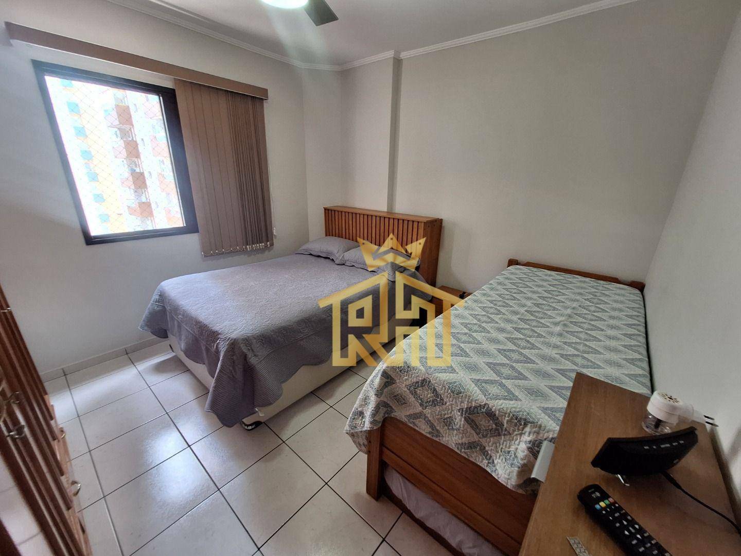 Apartamento à venda com 1 quarto, 50m² - Foto 9