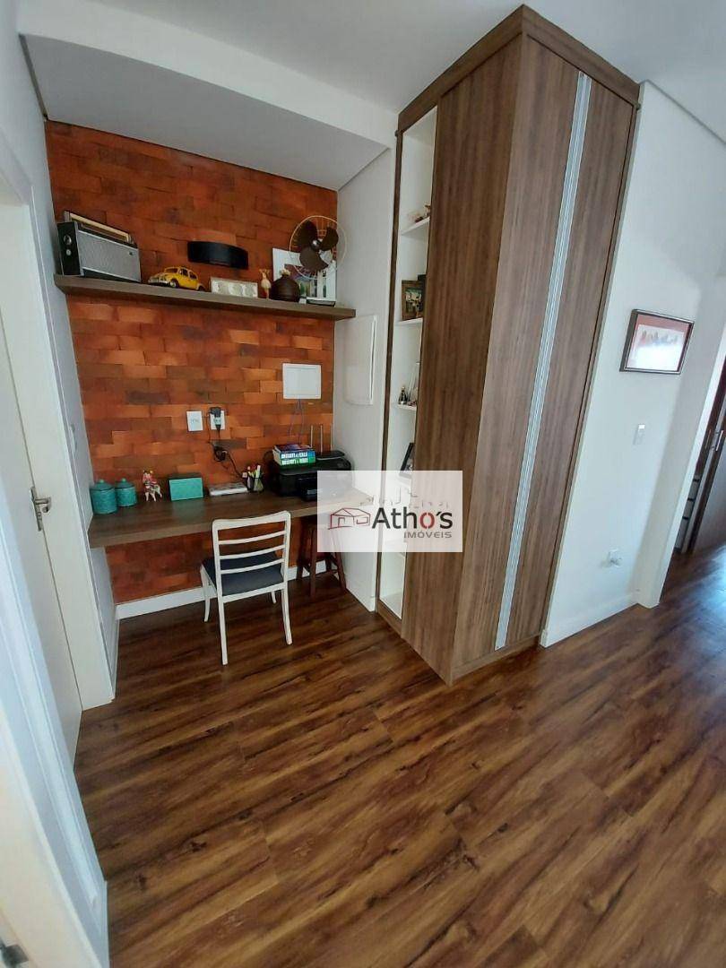 Casa à venda com 3 quartos, 250m² - Foto 9