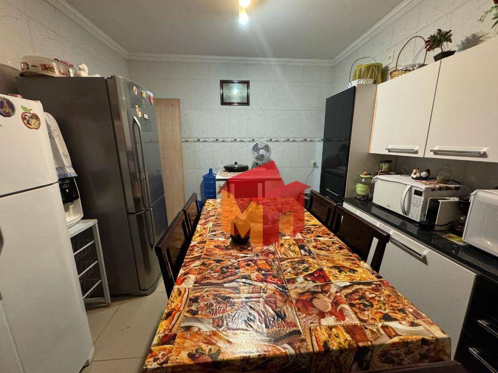 Casa à venda com 2 quartos, 57m² - Foto 3