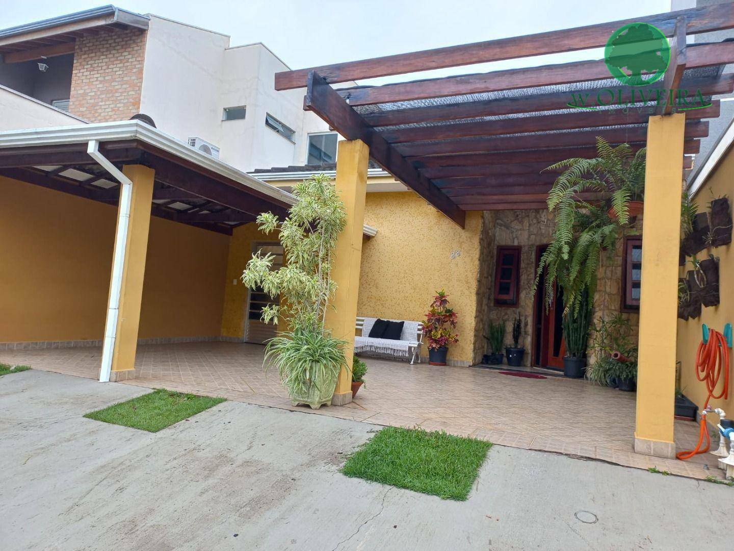 Casa de Condomínio à venda com 2 quartos, 115m² - Foto 1