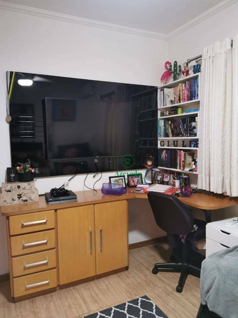 Sobrado à venda com 4 quartos, 220m² - Foto 12