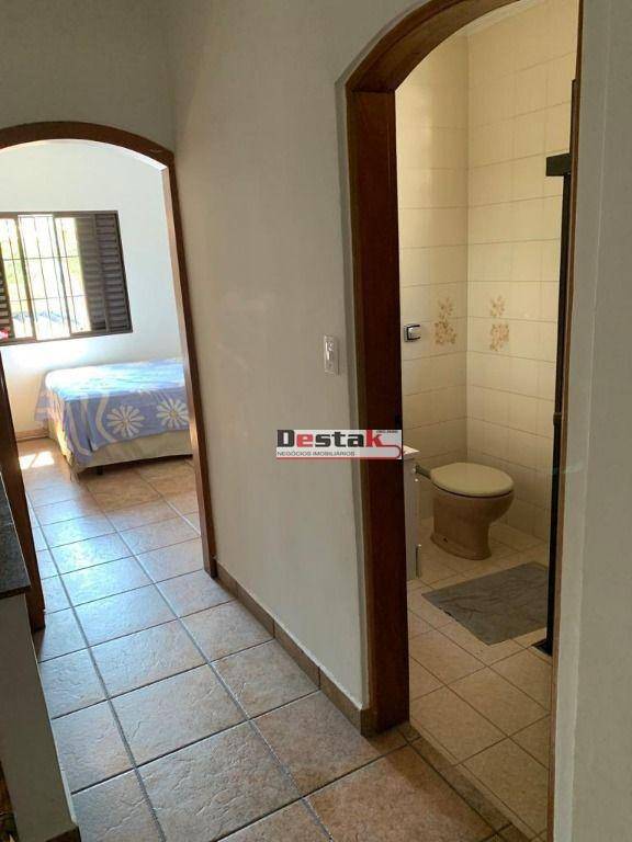 Sobrado à venda com 3 quartos, 100m² - Foto 13