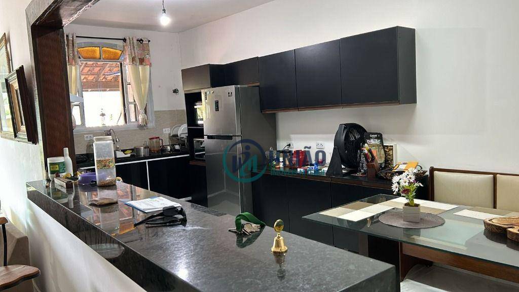 Casa à venda com 3 quartos, 430m² - Foto 22