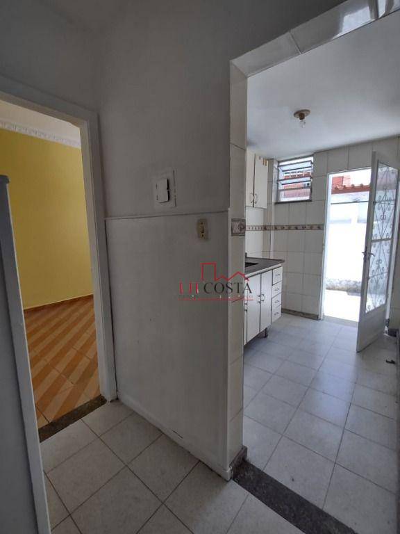 Apartamento à venda com 3 quartos, 80m² - Foto 3