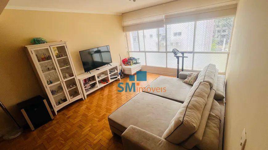 Apartamento à venda com 3 quartos, 216m² - Foto 3