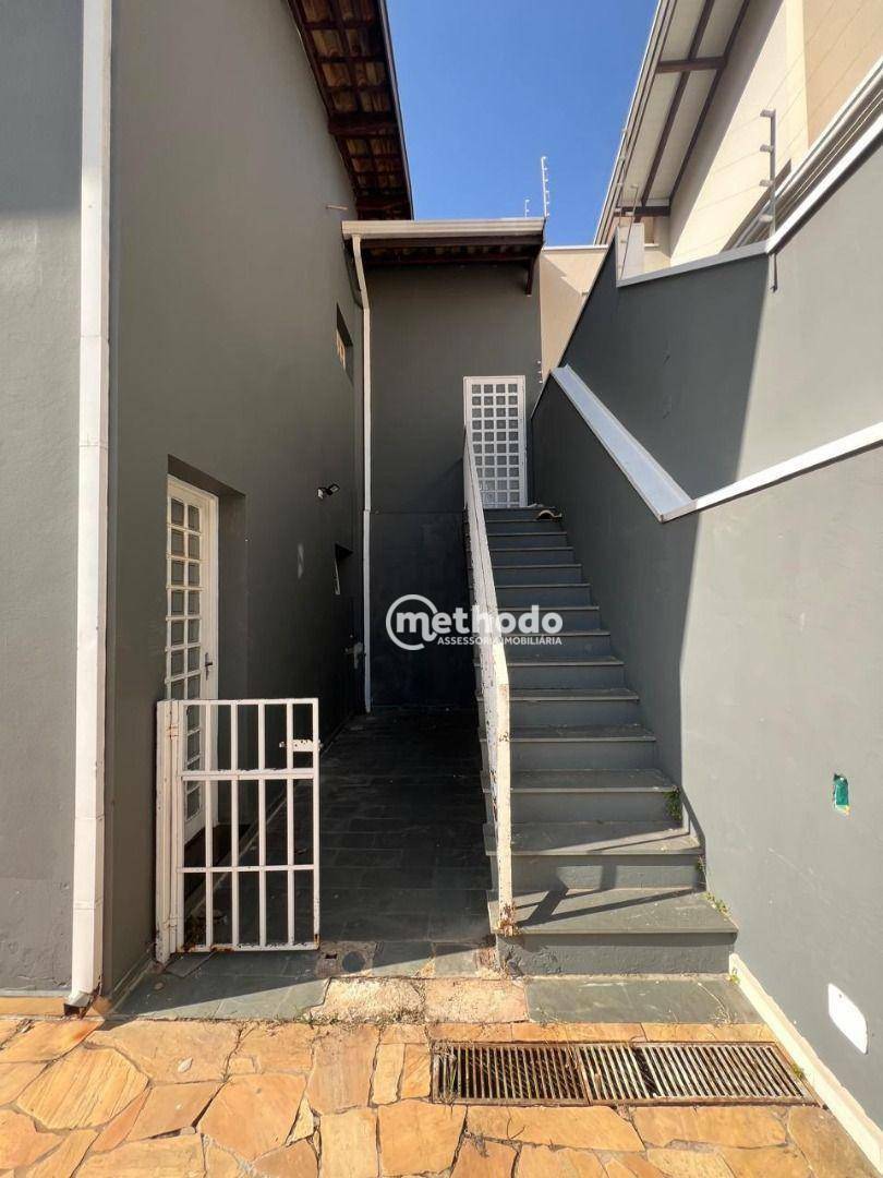 Casa à venda com 3 quartos, 236m² - Foto 21