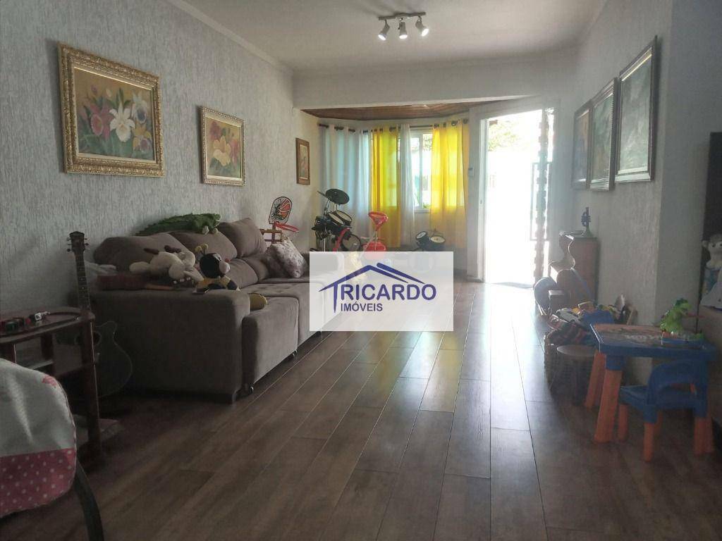 Casa à venda com 3 quartos, 230M2 - Foto 7