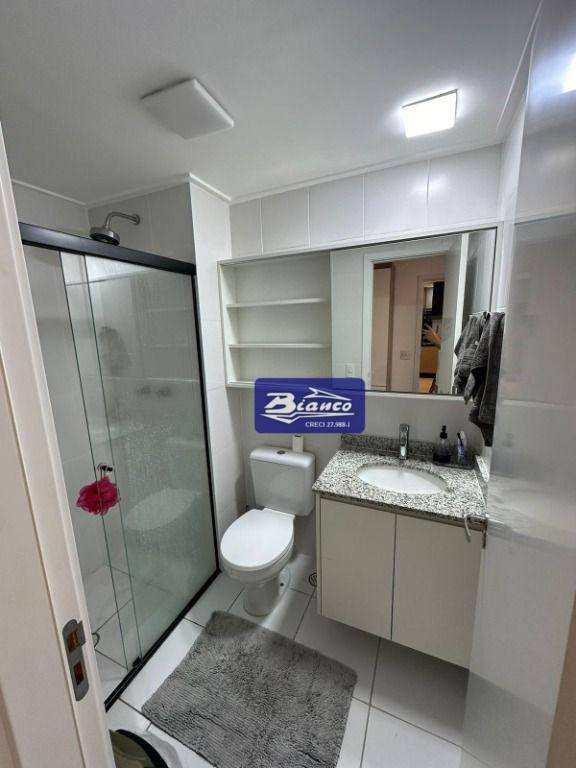 Apartamento à venda com 2 quartos, 68m² - Foto 8