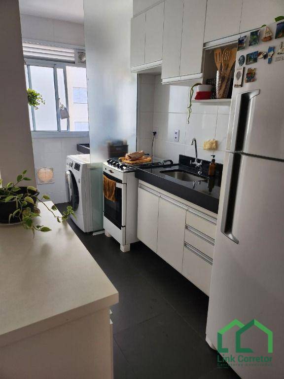 Apartamento à venda com 2 quartos, 45m² - Foto 8