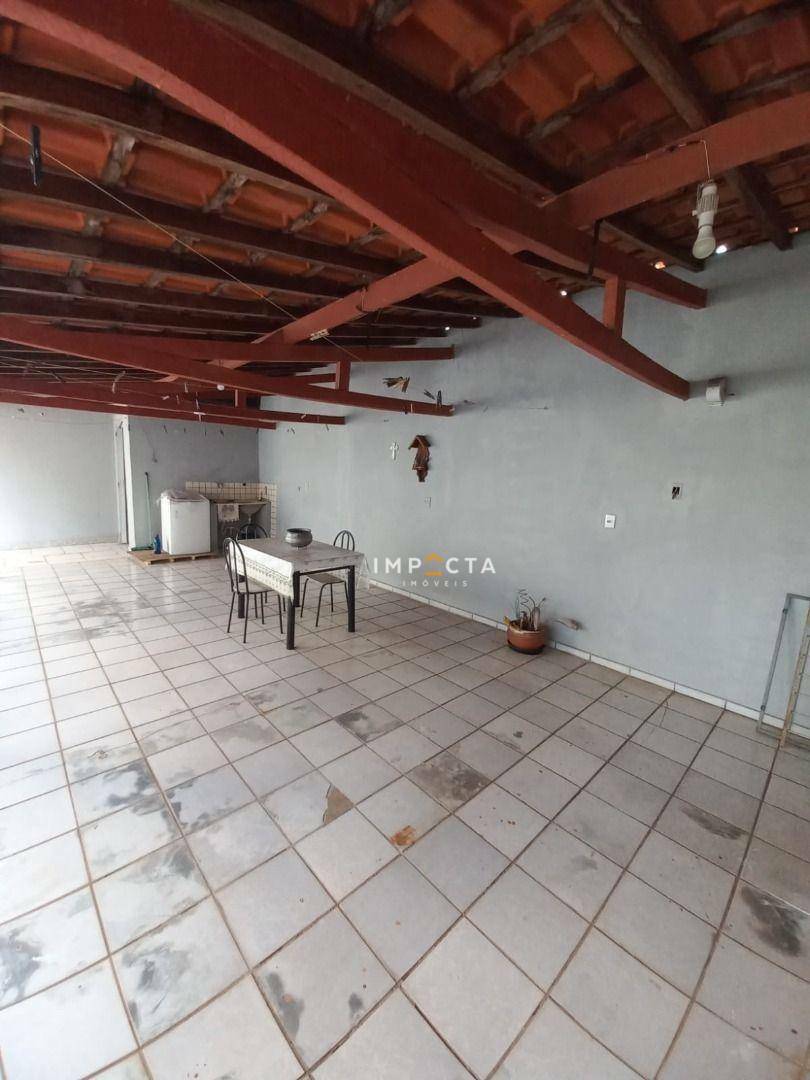 Casa à venda com 3 quartos, 80m² - Foto 15