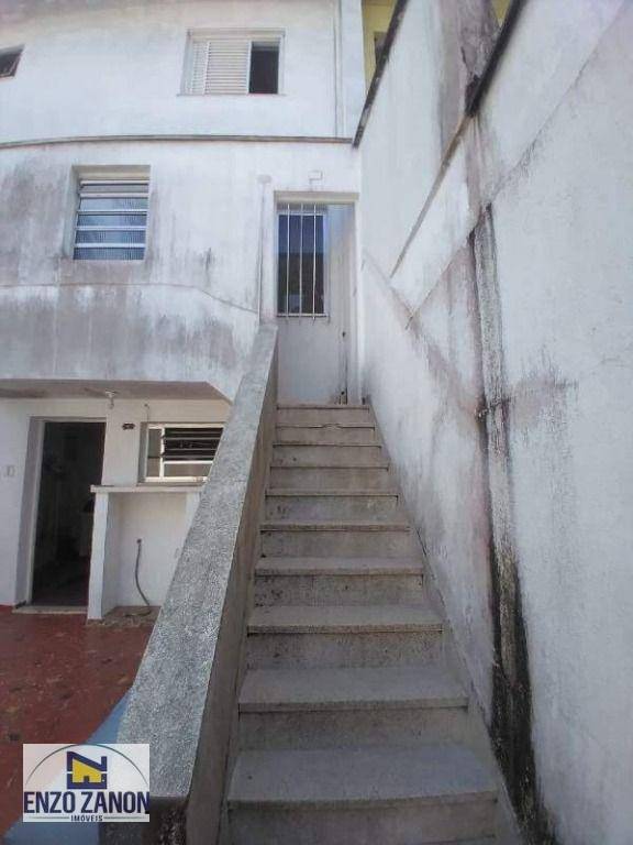 Sobrado para alugar com 3 quartos, 200m² - Foto 29