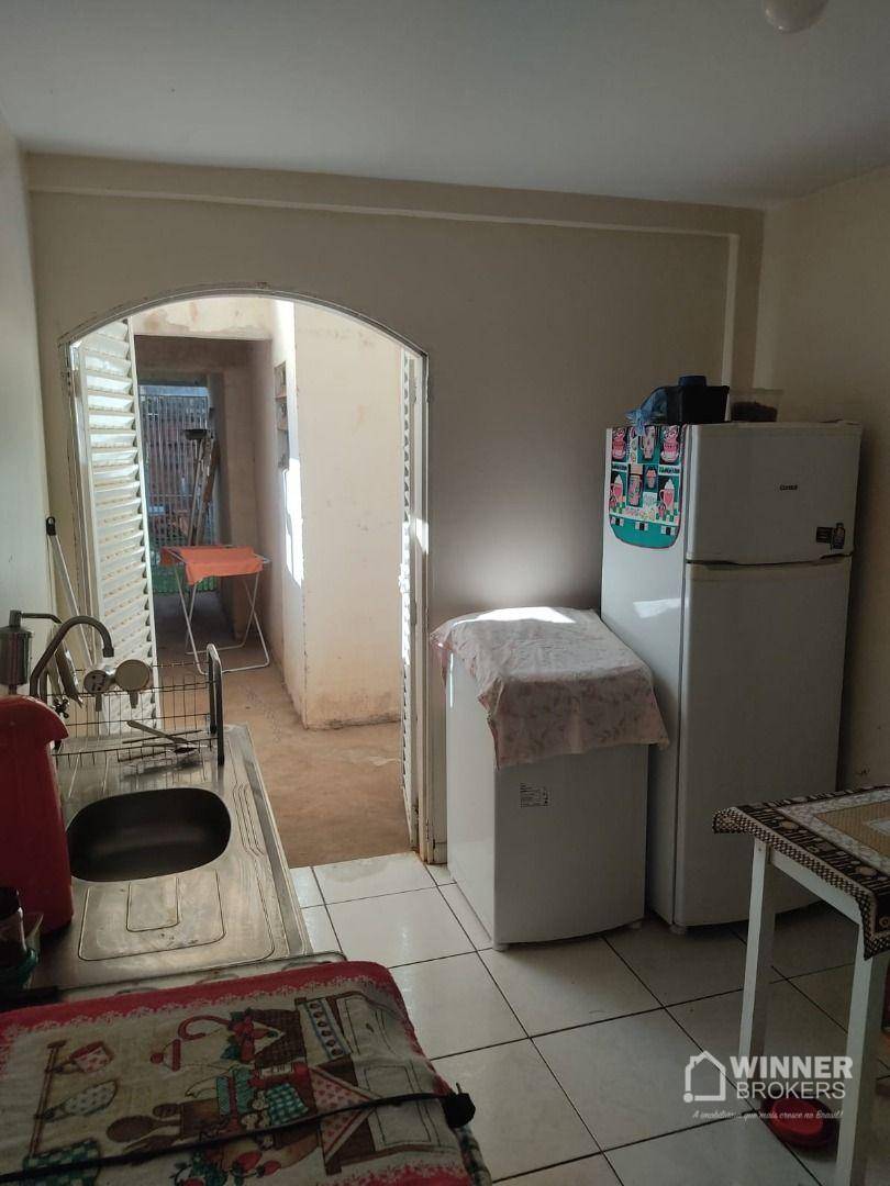 Casa à venda com 3 quartos, 140m² - Foto 3