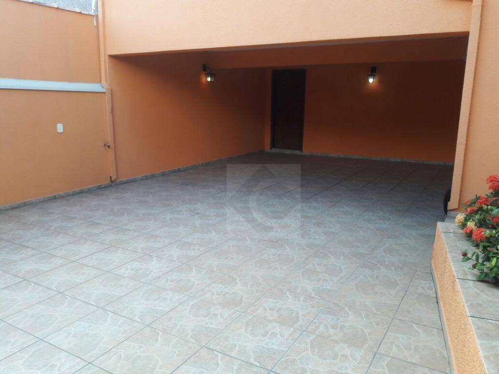 Casa à venda com 3 quartos, 140m² - Foto 3