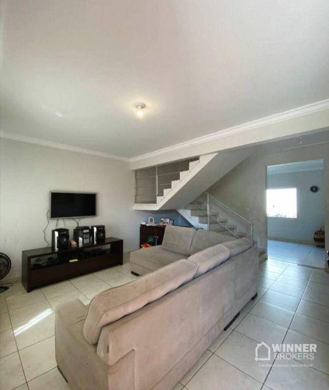 Sobrado à venda com 3 quartos, 193m² - Foto 4