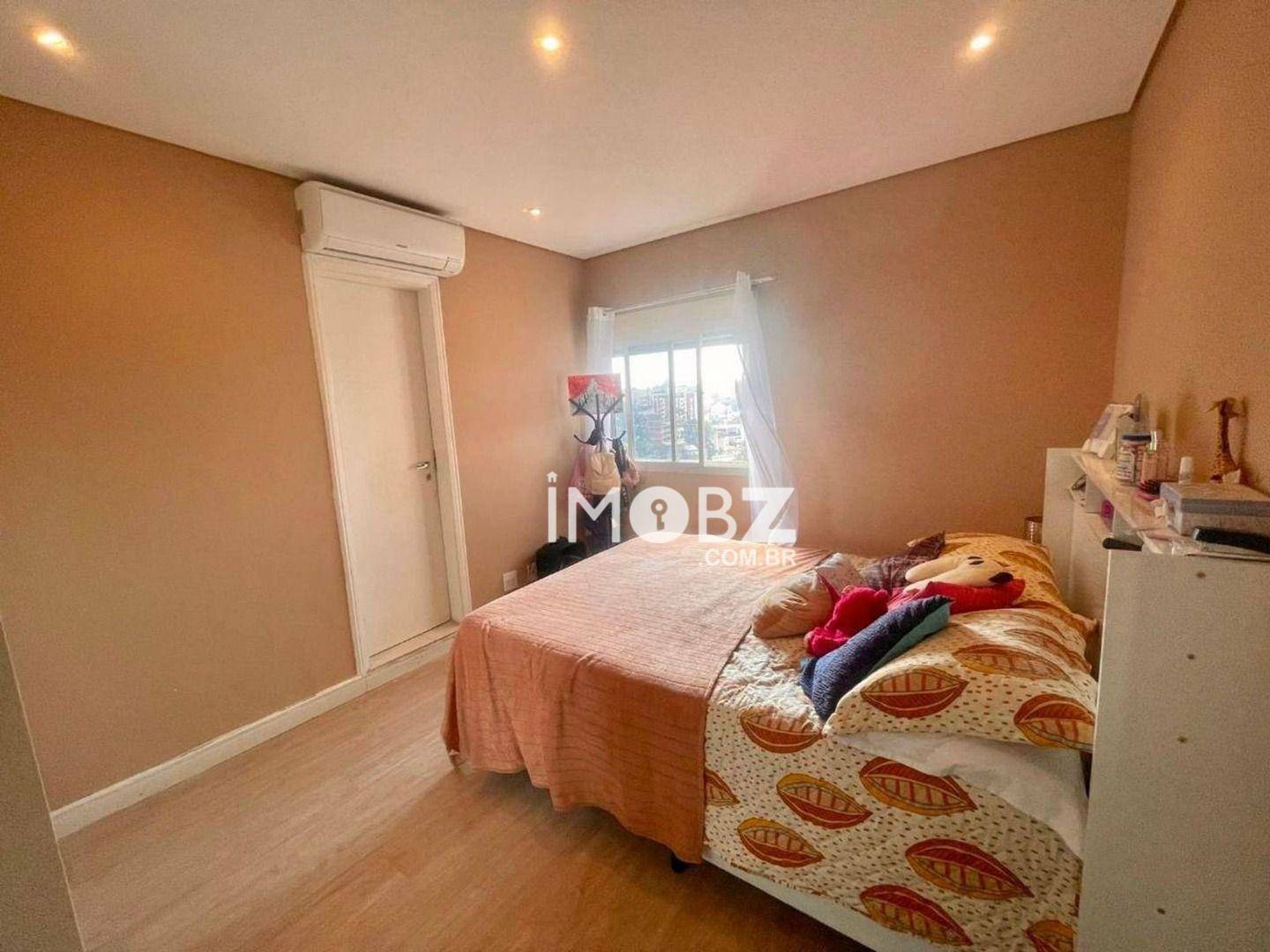 Apartamento à venda com 4 quartos, 230m² - Foto 15