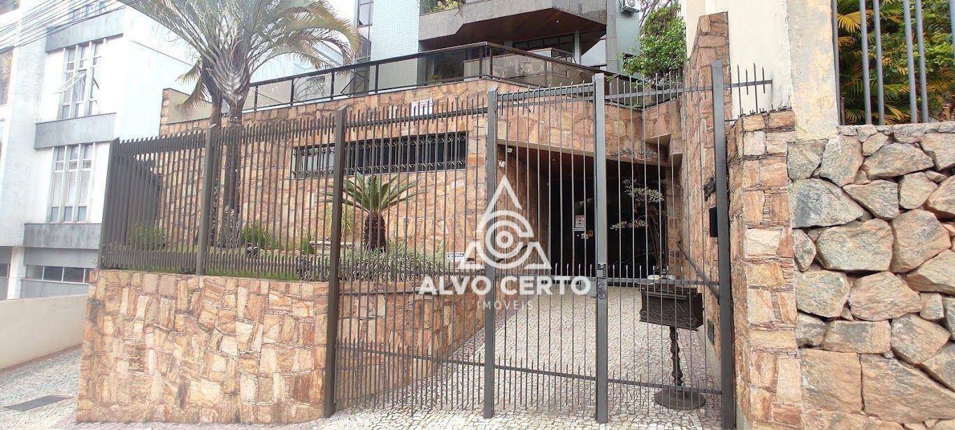 Apartamento à venda com 3 quartos, 144m² - Foto 5