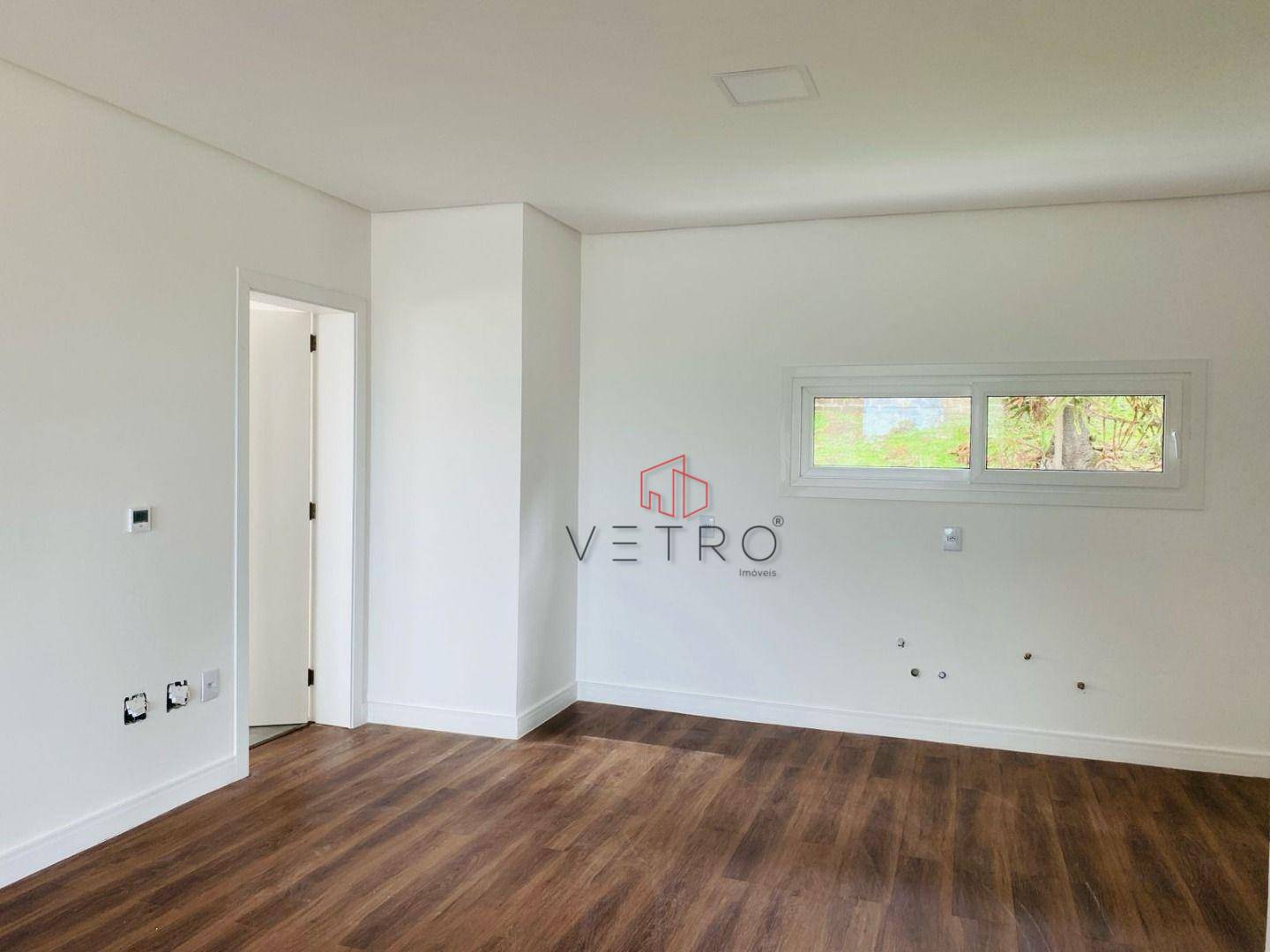 Casa de Condomínio à venda com 4 quartos, 297m² - Foto 9