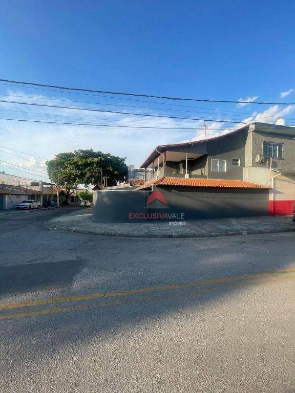 Casa à venda com 3 quartos, 124m² - Foto 3