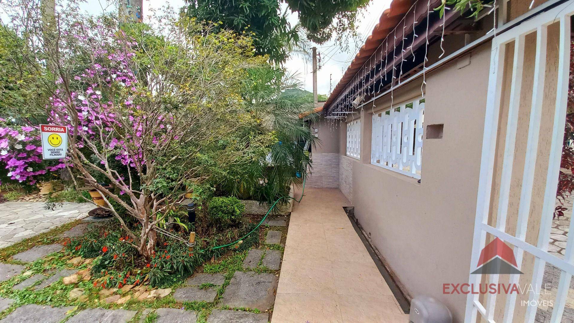 Casa à venda com 6 quartos, 356m² - Foto 8